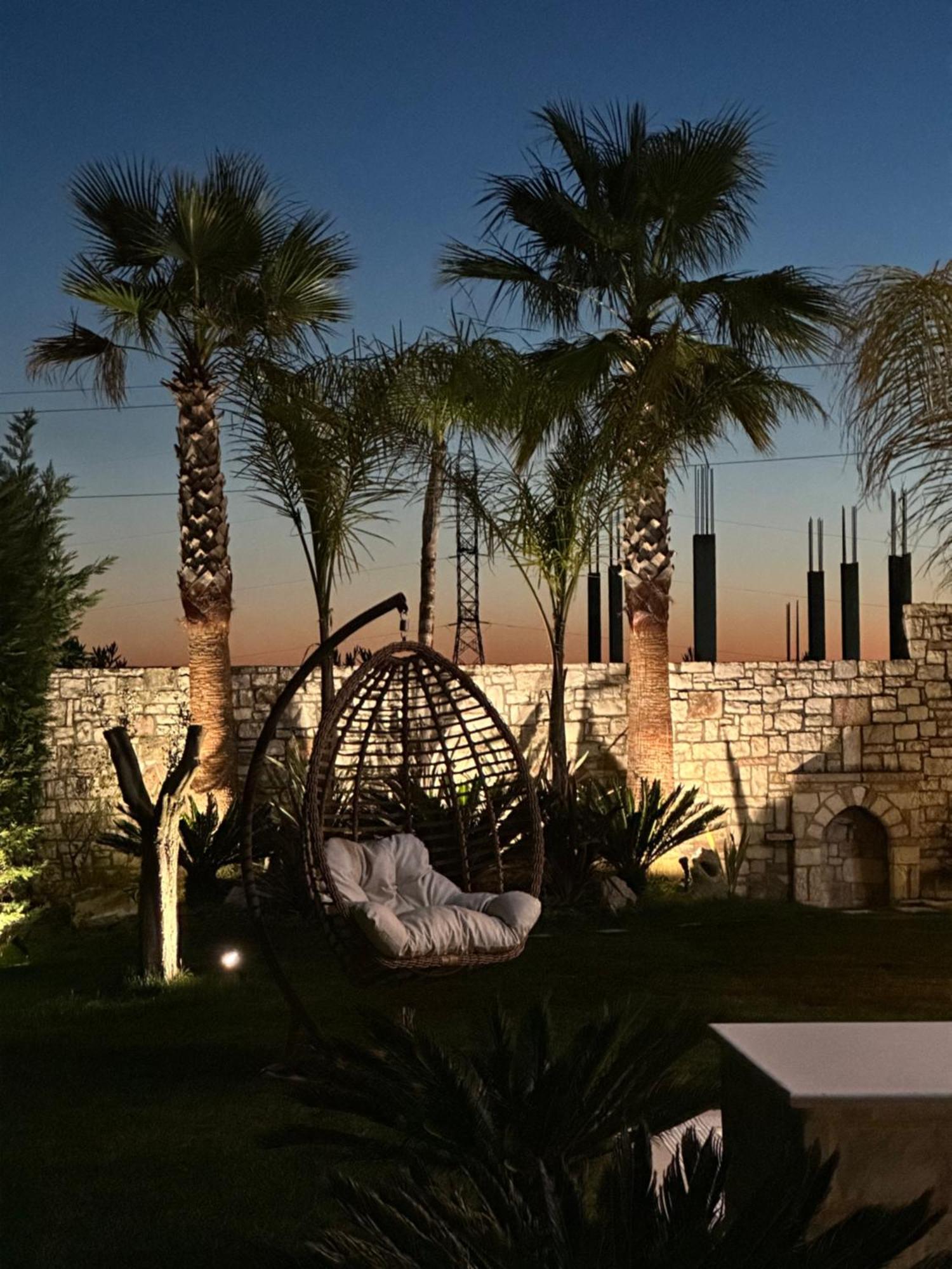 Green Villa With Private Pool Durres Exterior photo