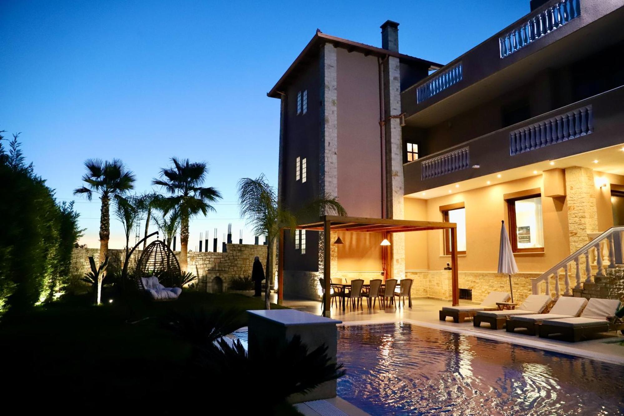 Green Villa With Private Pool Durres Exterior photo